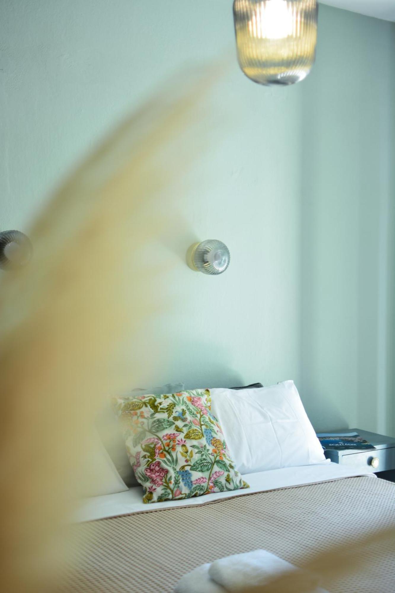 Greekowl Apartments Skiathos Town Ngoại thất bức ảnh