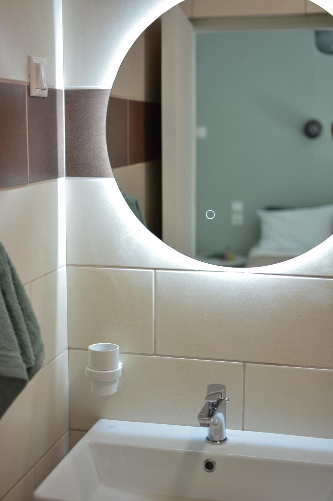 Greekowl Apartments Skiathos Town Ngoại thất bức ảnh