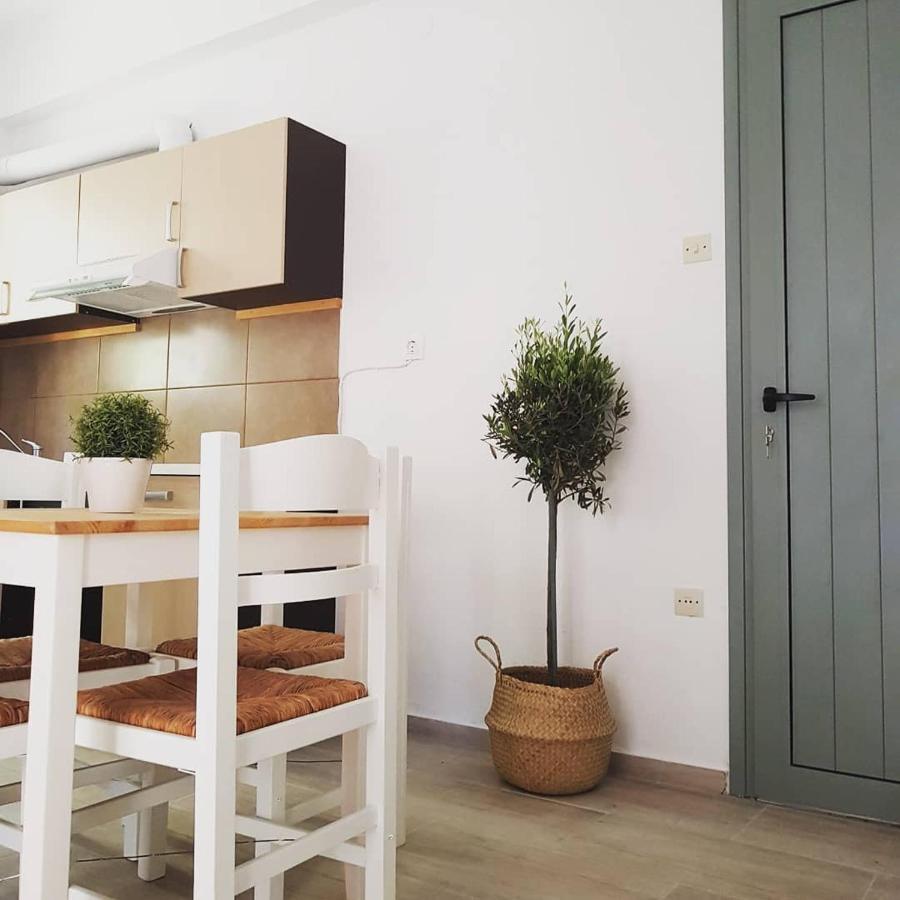 Greekowl Apartments Skiathos Town Ngoại thất bức ảnh